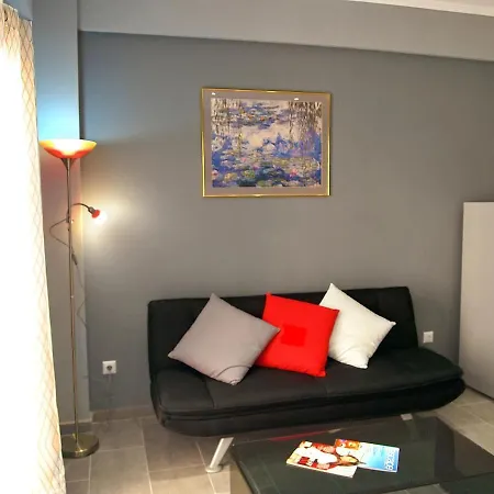 Ideally Situated Corfu Old Town Apartment *